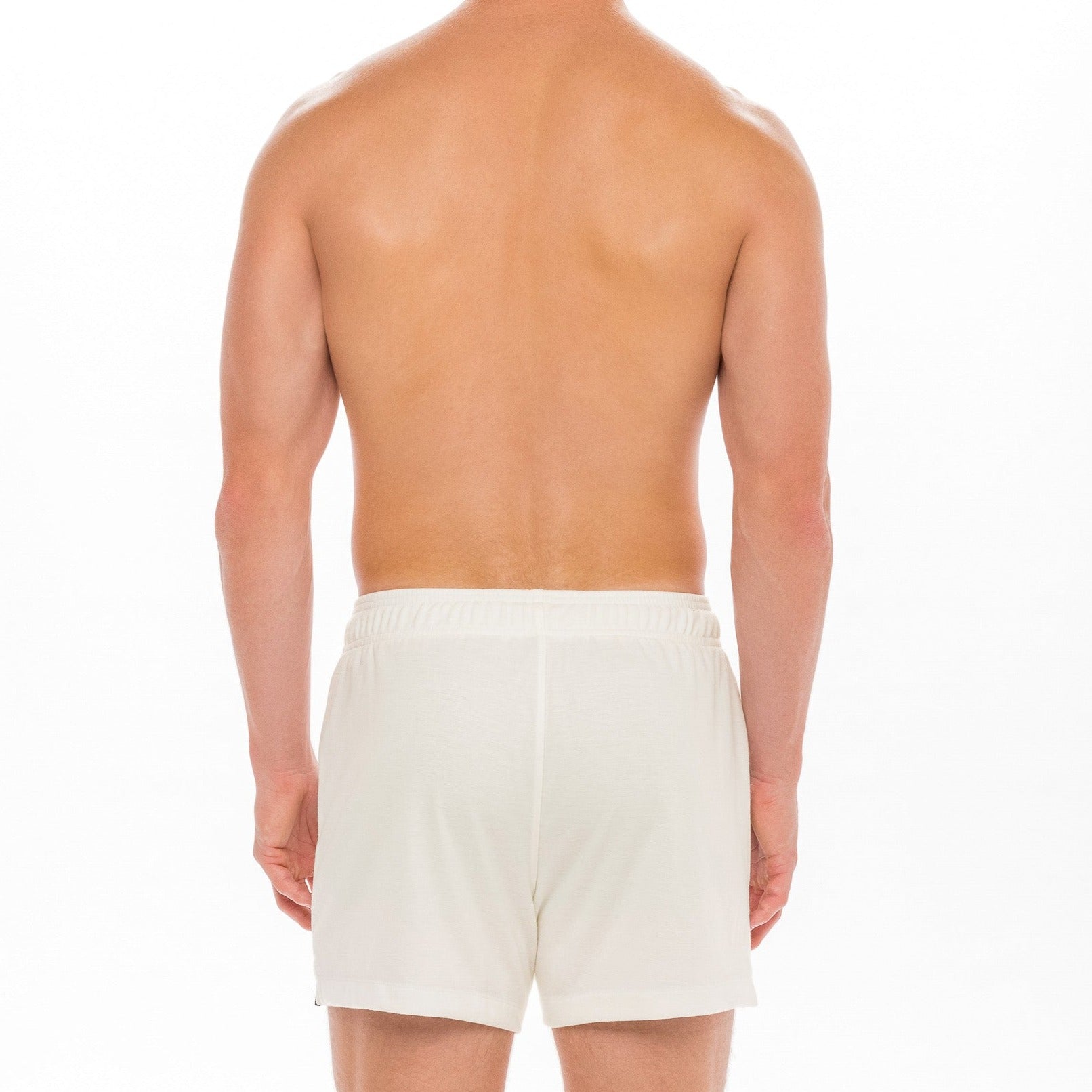 Snow Leisure Short Back